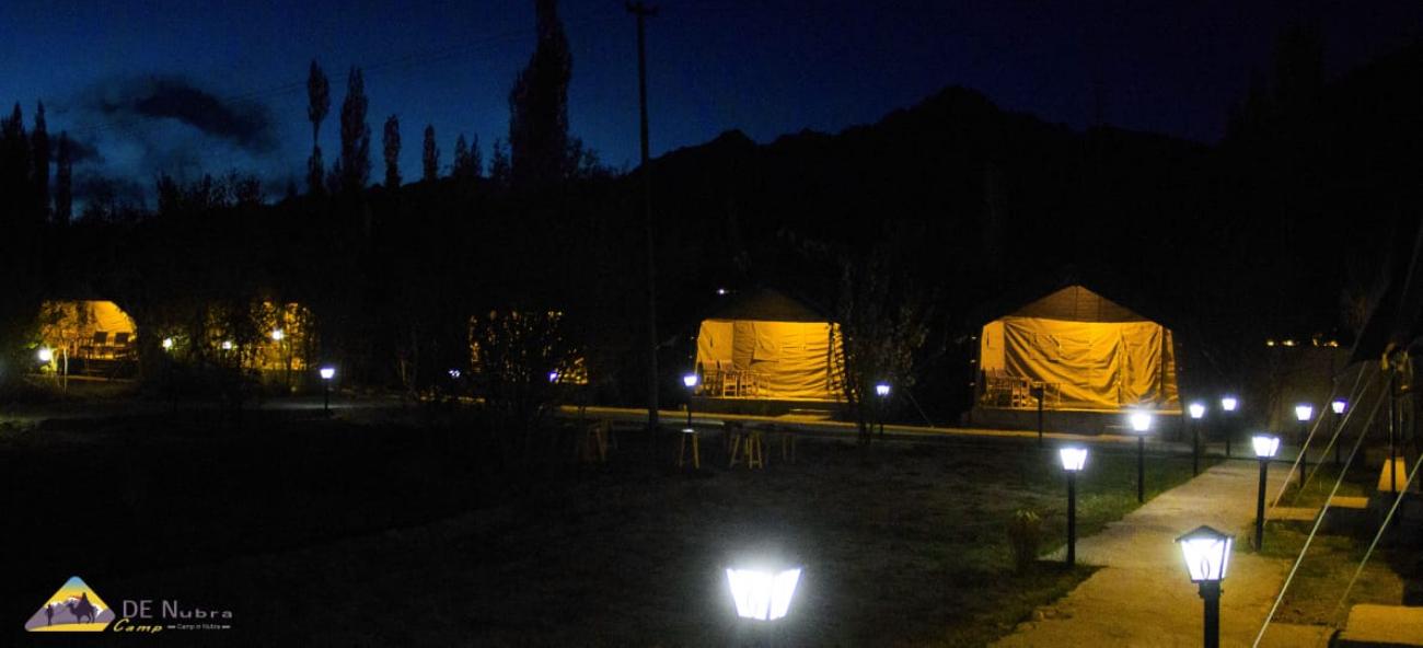 DE Nubra Camp:- Camps in Nubra Valley, luxury camps in Hunder Leh